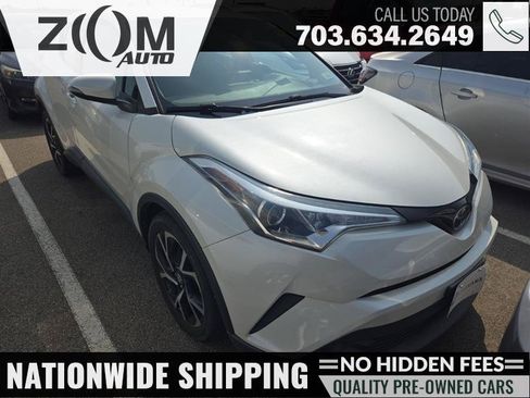 Used 2019 Toyota C-HR XLE FWD image 1