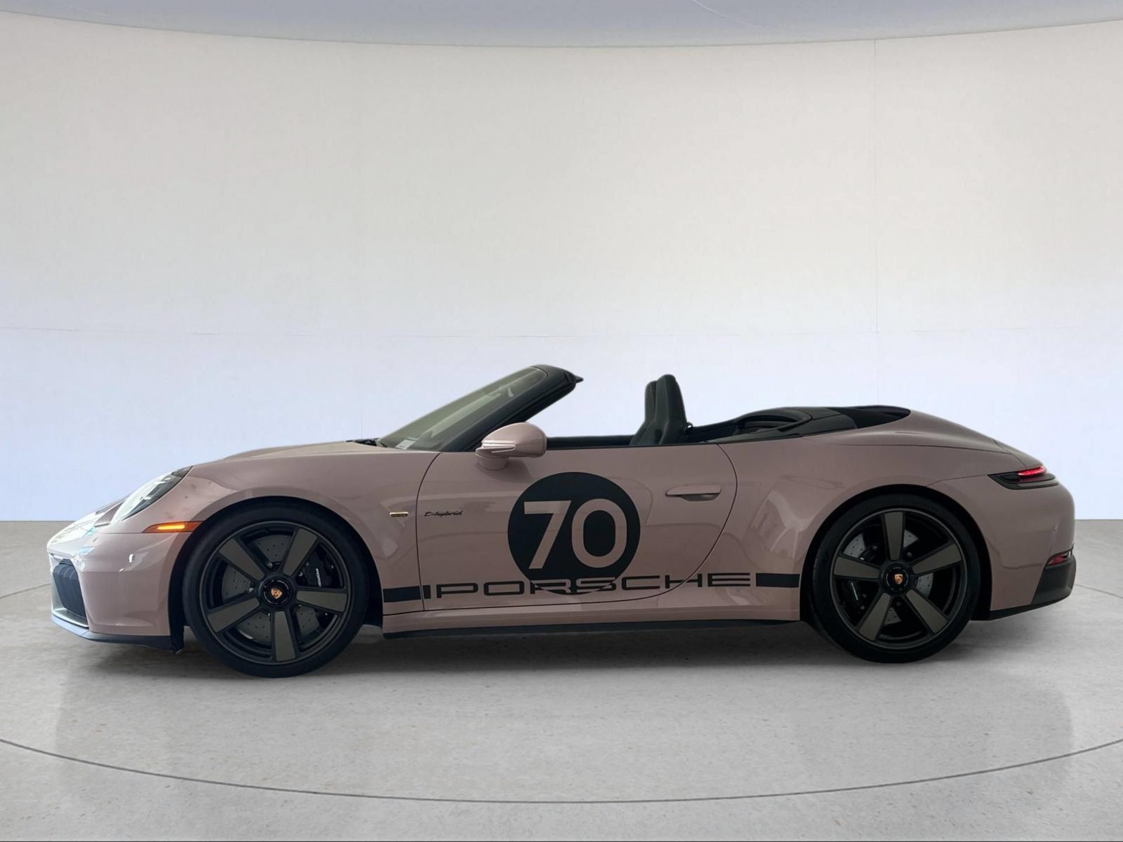 Certified 2026 Porsche 911 GTS RWD image 2
