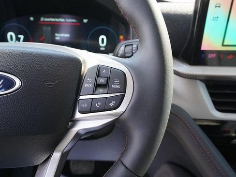 New 2025 Ford Explorer Active image 23