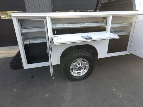 Used 2020 Chevrolet Silverado 2500 W/T w/ WT Convenience Package image 8