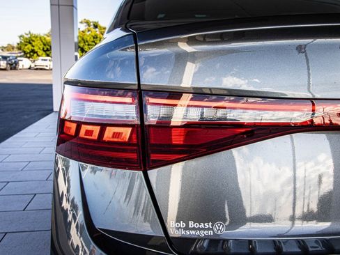 New 2026 Volkswagen Jetta SE image 14