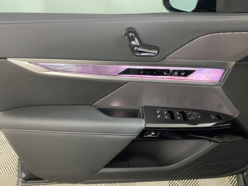 Certified 2024 BMW 740i xDrive image 12