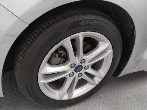 Used 2018 Ford Fusion S image 31