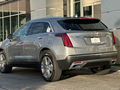 Used 2025 Cadillac XT5 Premium Luxury w/ Technology Package image 6