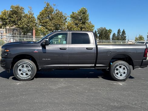 New 2026 RAM 2500 Big Horn AWD/4WD image 6