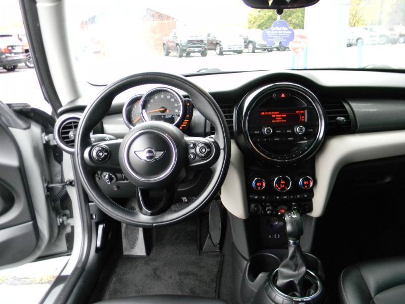 Used 2015 MINI Cooper 2-Door Hardtop FWD image 15