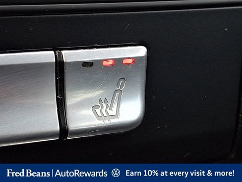 Used 2014 Mercedes-Benz E 350 Sedan image 30