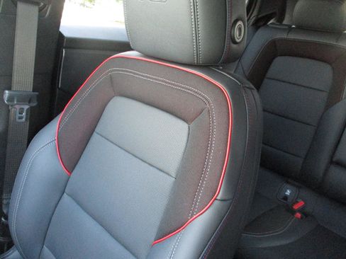 Used 2024 Chevrolet Equinox EV RS image 21