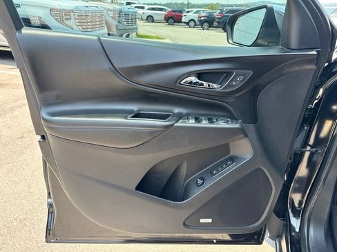 Used 2019 Chevrolet Equinox Premier FWD image 10