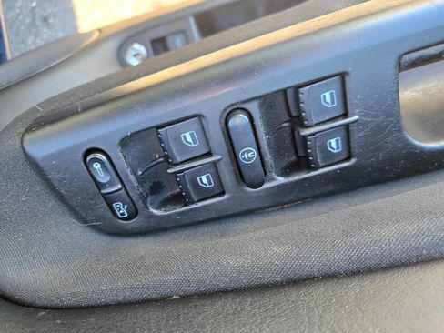 Used 2003 Volkswagen Jetta GL image 13