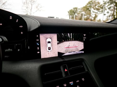 Used 2023 Porsche Taycan 4S image 25