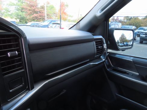 Used 2022 Ford F150 XLT w/ Equipment Group 302A High image 25