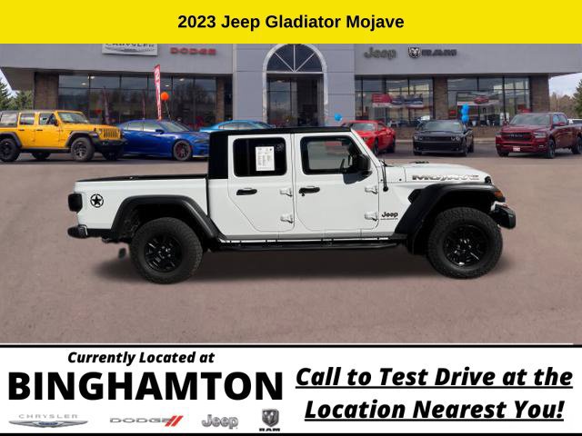 Used 2023 Jeep Gladiator Mojave w/ Cold Weather Group AWD/4WD image 4