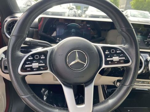 Used 2019 Mercedes-Benz A 220 image 21