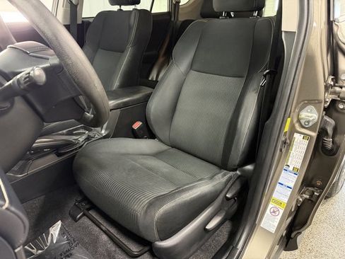 Used 2015 Toyota RAV4 XLE image 22