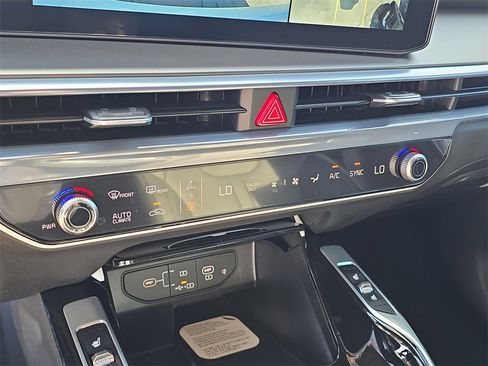 New 2026 Kia Sorento SX Prestige image 27