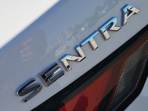 Used 2023 Nissan Sentra SV image 8