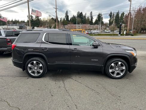 Used 2018 GMC Acadia SLT image 11