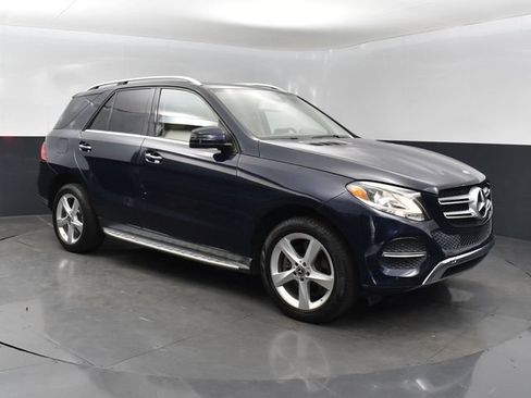 Used 2018 Mercedes-Benz GLE 350 w/ Premium 1 Package image 21