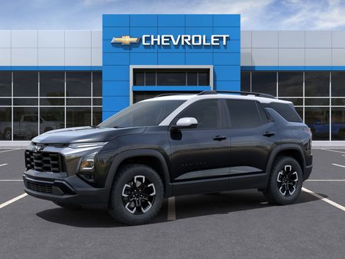New 2025 Chevrolet Equinox ACTIV w/ Safety and Technology Package FWD image 33