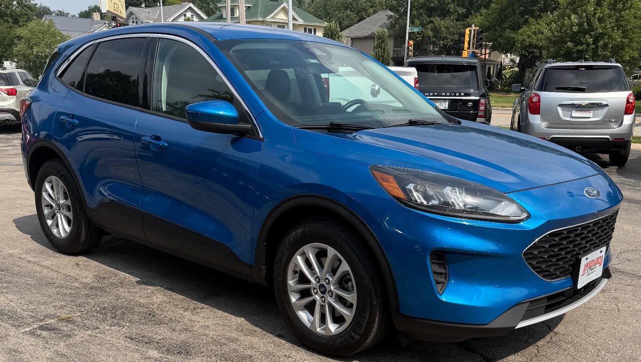 Used 2021 Ford Escape SE w/ Cold Weather Package FWD image 8