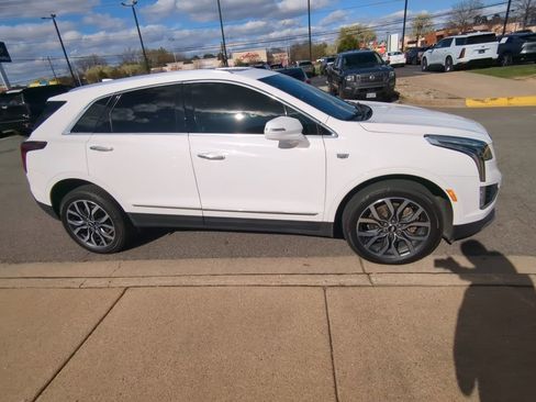 Used 2020 Cadillac XT5 Premium Luxury image 2