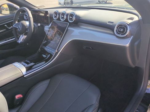 Used 2025 Mercedes-Benz CLE 300 4MATIC Cabriolet image 30