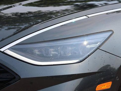 Used 2023 Hyundai Sonata Limited FWD image 10