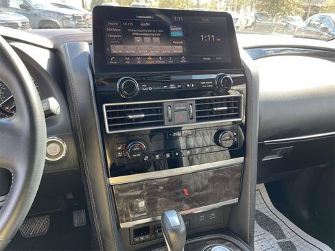 Used 2024 Nissan Armada Platinum w/ Captain's Chairs Package image 20