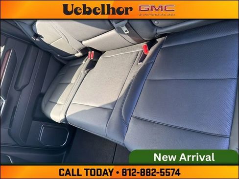 Used 2024 GMC Sierra 2500 Denali w/ Denali Reserve Package image 18