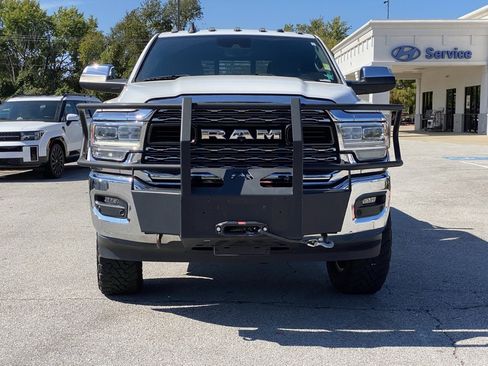 Used 2019 RAM 2500 Limited image 3