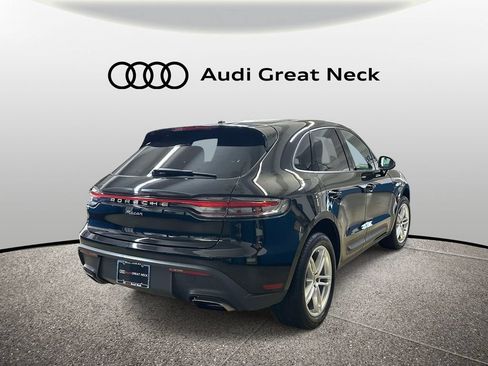 Used 2024 Porsche Macan AWD/4WD image 7