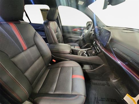 Certified 2024 Chevrolet Traverse RS w/ LPO, Floor Liner Package image 26