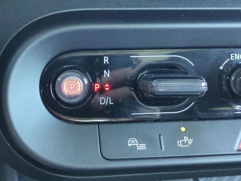 Used 2025 MINI Cooper S image 27