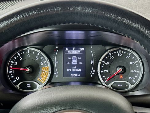 Used 2020 Jeep Renegade Altitude image 12