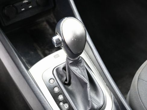 Used 2013 Kia Rio SX image 24