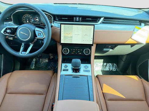 New 2026 Jaguar F-PACE R-Dynamic S image 20