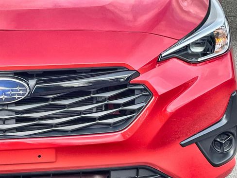 Certified 2025 Subaru Impreza 2.0i image 9