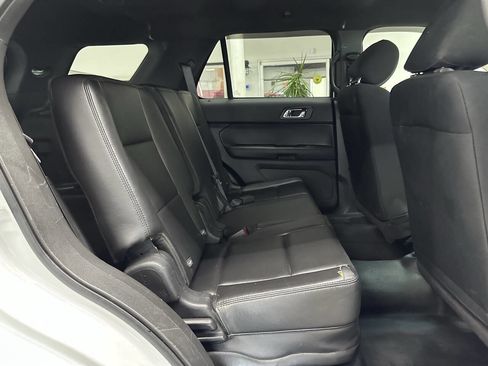 Used 2014 Ford Explorer Police Interceptor Utility AWD image 15