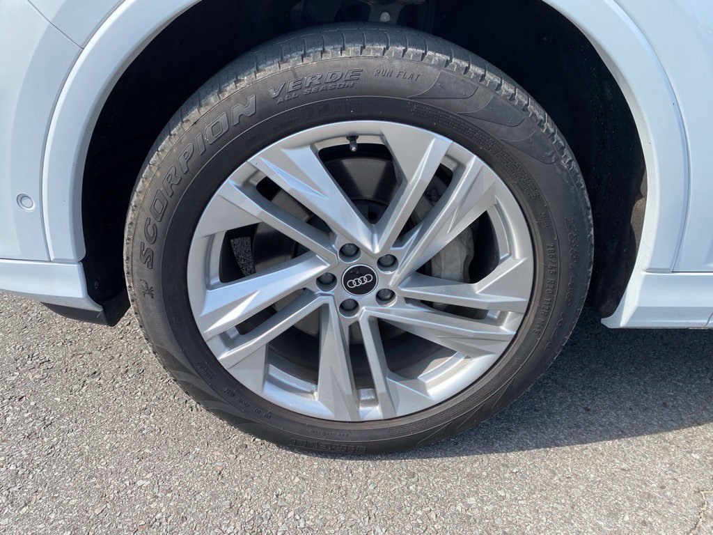 Used 2021 Audi Q7 3.0T Premium Plus AWD/4WD image 3