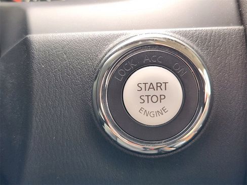 Used 2023 Nissan Armada SL w/ Cargo Package image 16