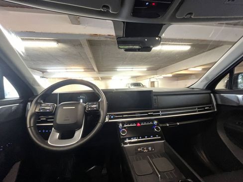 Used 2025 Hyundai Santa Fe SEL image 36