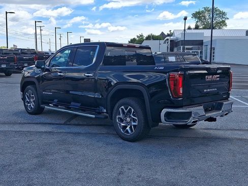 New 2026 GMC Sierra 1500 SLT w/ SLT Premium Plus Package AWD/4WD image 4