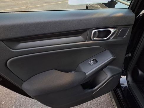 Used 2023 Honda Civic LX image 8