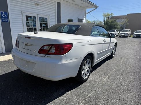 Used 2008 Chrysler Sebring Touring w/ Special Touring Group image 7