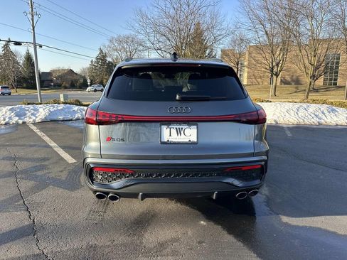 New 2025 Audi SQ5 Premium Plus image 6