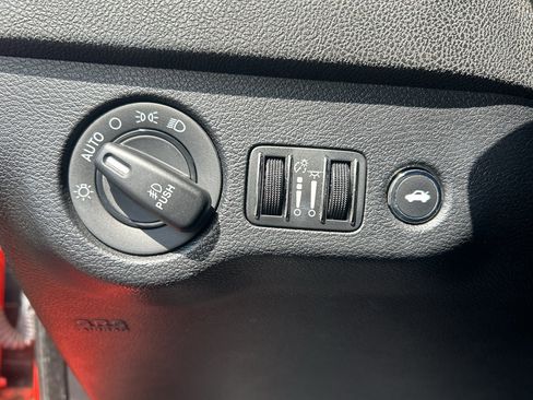 Used 2021 Dodge Charger R/T RWD image 17
