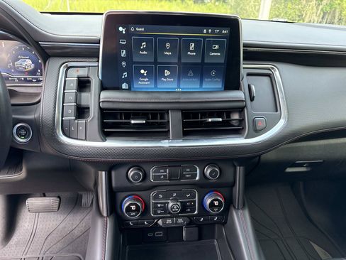 Used 2022 Chevrolet Tahoe RST w/ Luxury Package RWD image 23