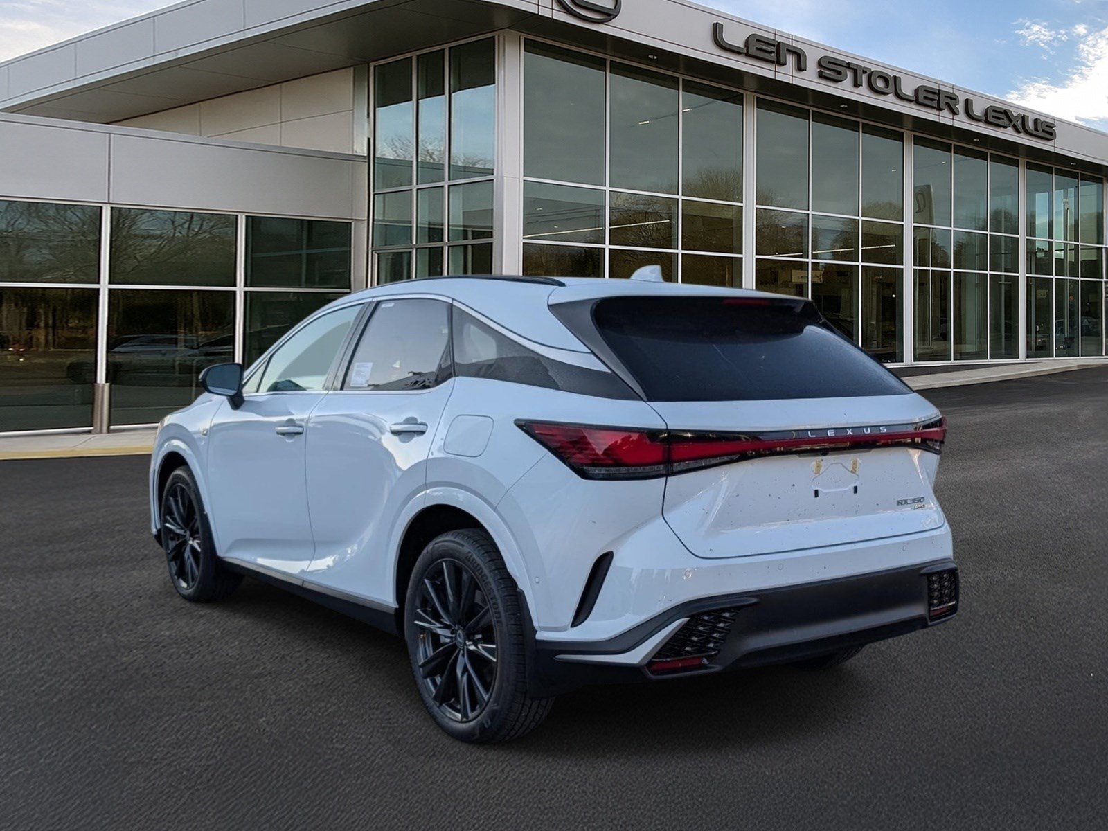 New 2026 Lexus RX 350 F Sport w/ Convenience Package AWD/4WD image 3