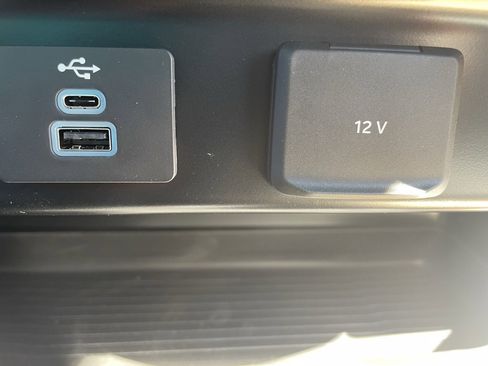 New 2025 Ford F550 4x4 Regular Cab Super Duty image 9